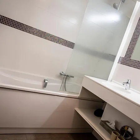 Chalet Luxueux 7 Avec Jacuzzi Et Sauna, Proche Telesiege - Fr-1-181-2793